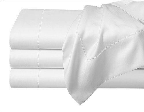 Our Mia Duvet Covers are available in either King or Queen size. They are finished with a 4" flange on both sides and the foot, giving them an extra 8" in width and 4" in length, so they will cover the tickets of mattresses. Mia is made from a 715 thread count extra-long staple cotton.